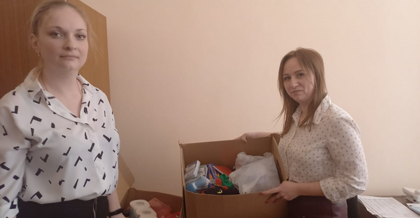 Участие в сборе гуманитарной помощи гражданам, вынужденно покинувшим территорию Донецка и Луганска